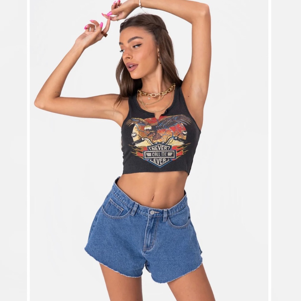 Adika Falcon graphic crop top